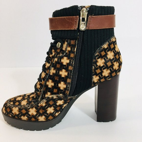 Antonio Melani Women’s Sz 6M Ankle Booties Printed Calf Hair Lug Sole Lace/Zip - Picture 6 of 11